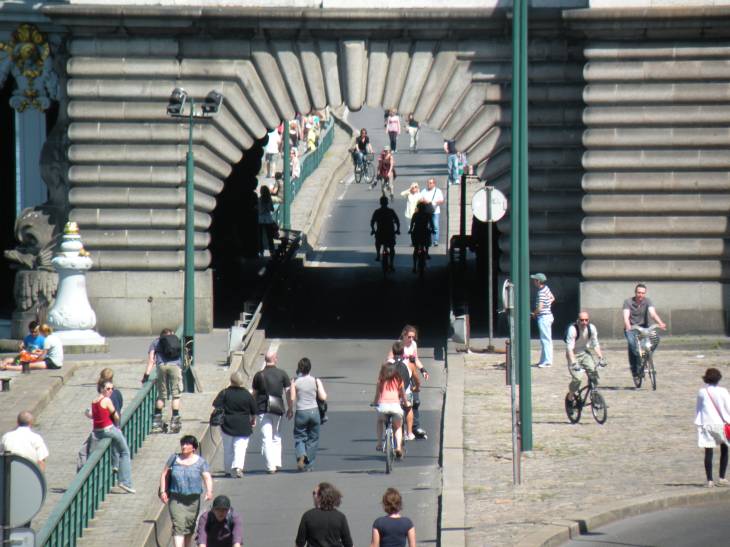  voie sur berges rive gauche